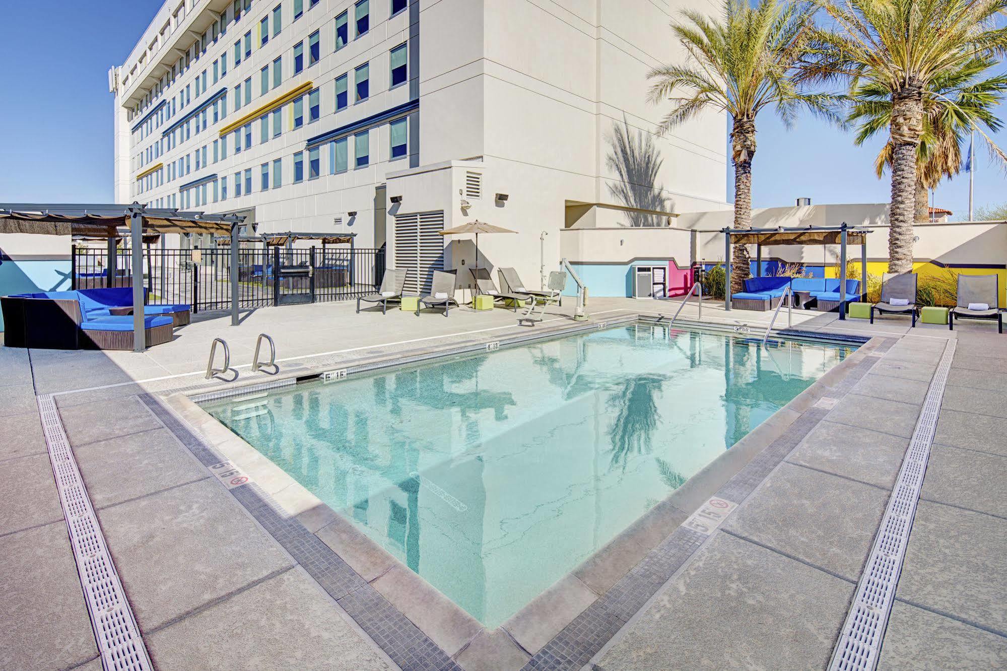 อลอฟต์ ทูซอน ยูนิเวอร์ซิตี้ Hotel ภายนอก รูปภาพ